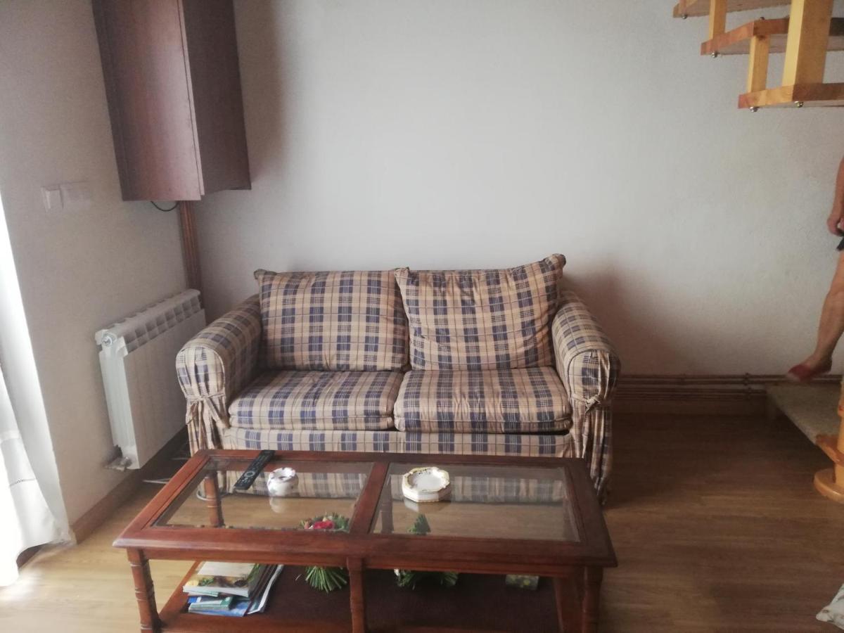 Pequeno Adosado De Montana Con Terraza Villa Villanova Dış mekan fotoğraf