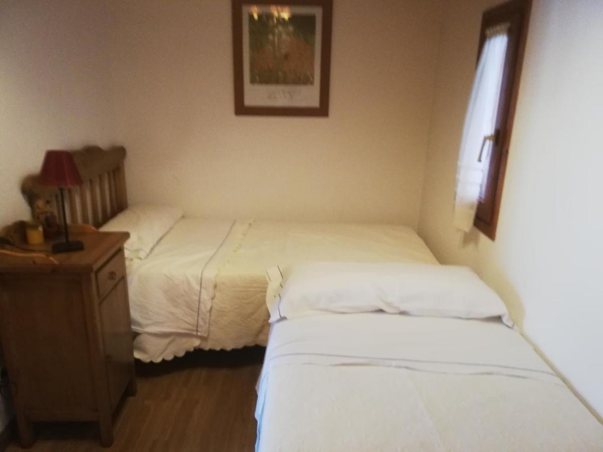 Pequeno Adosado De Montana Con Terraza Villa Villanova Dış mekan fotoğraf